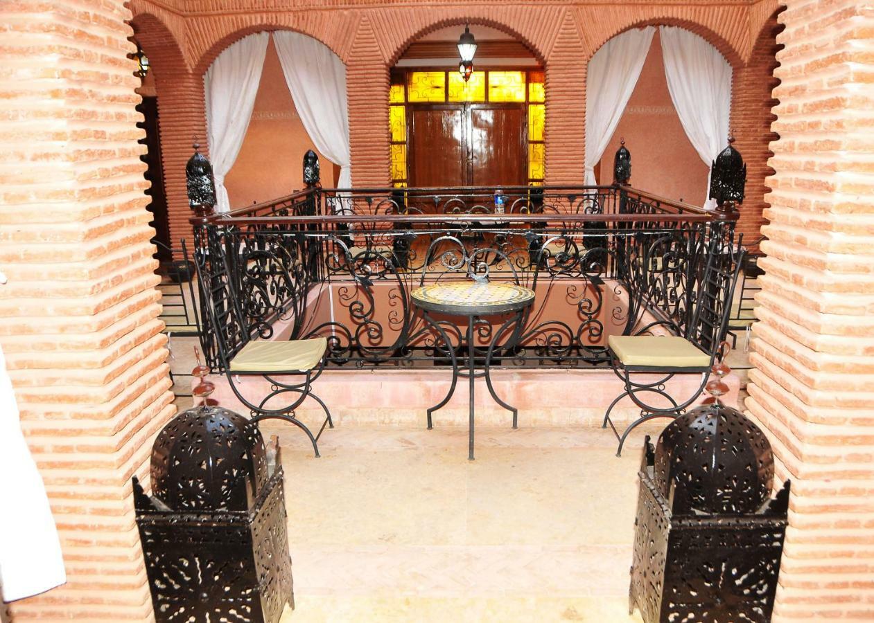 Riad Mhidou Hotel Ouled Jelal Exterior photo